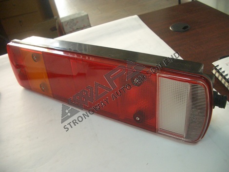tail lamp (right hand) - 3981459